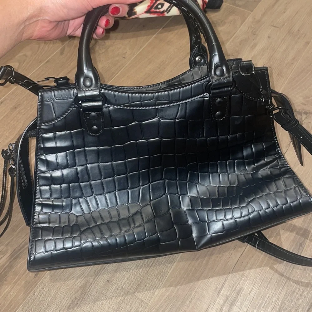 Balenciaga Neo Classic City Tote- Croc Effect Leather - Picture 7 of 9
